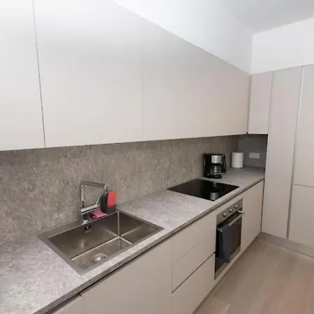 Apartment Modern Close To Center *